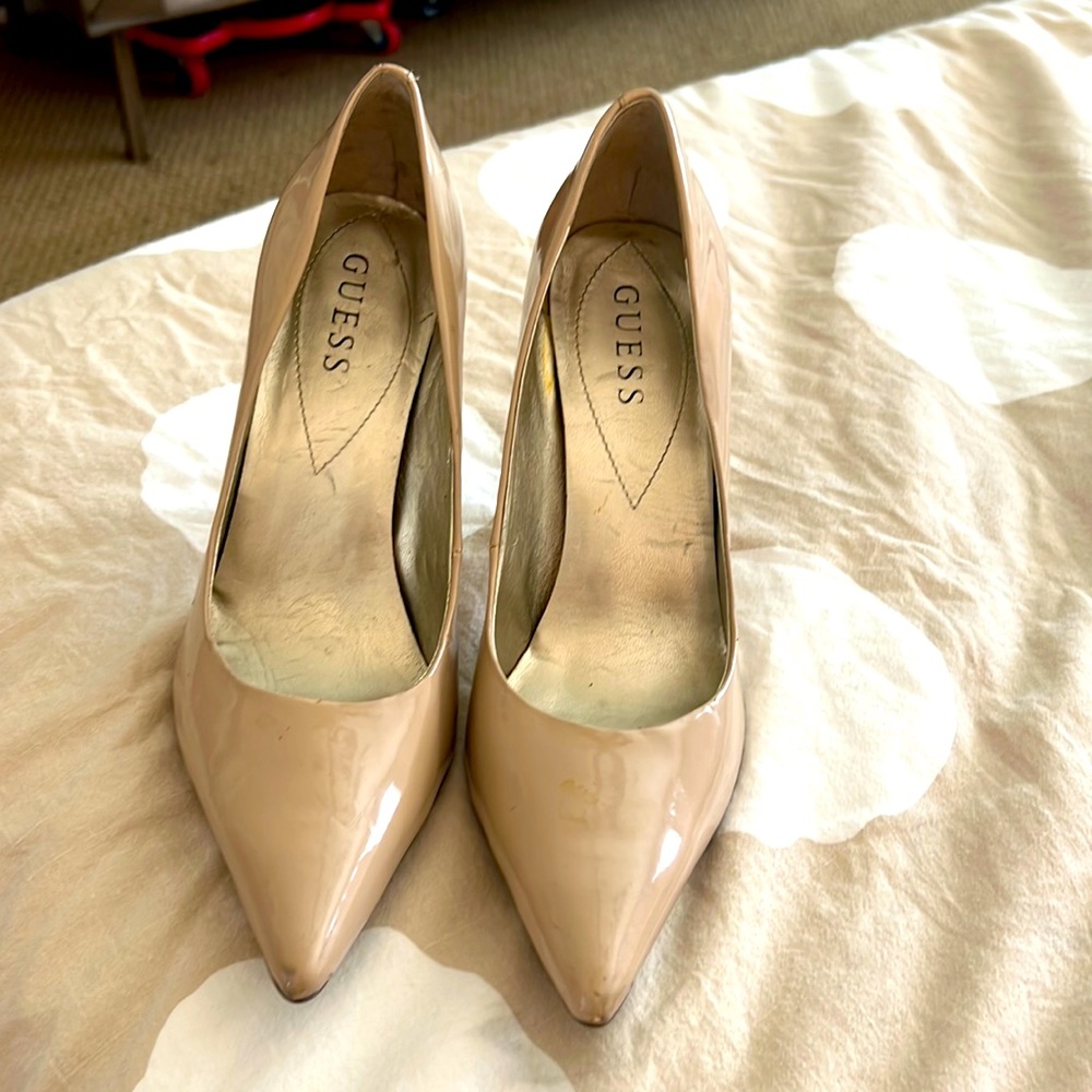 Guess shoes size 8